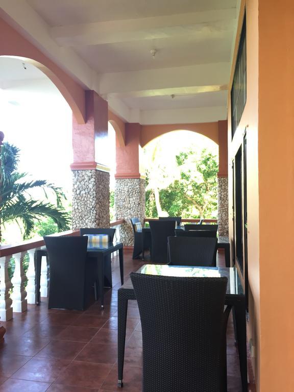 Mangrove Oriental Bed & Breakfast Resort Logon Exterior photo