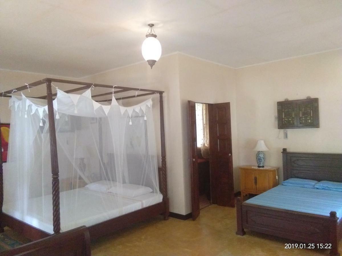 Mangrove Oriental Bed & Breakfast Resort Logon Exterior photo