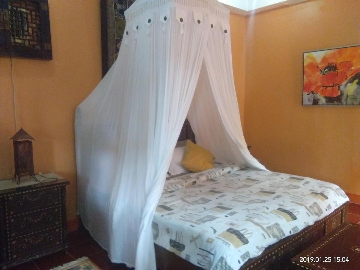 Mangrove Oriental Bed & Breakfast Resort Logon Exterior photo