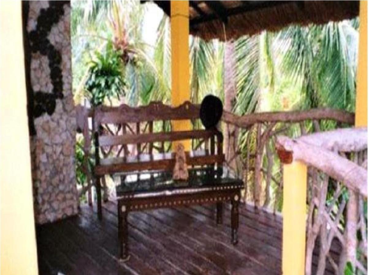Mangrove Oriental Bed & Breakfast Resort Logon Exterior photo
