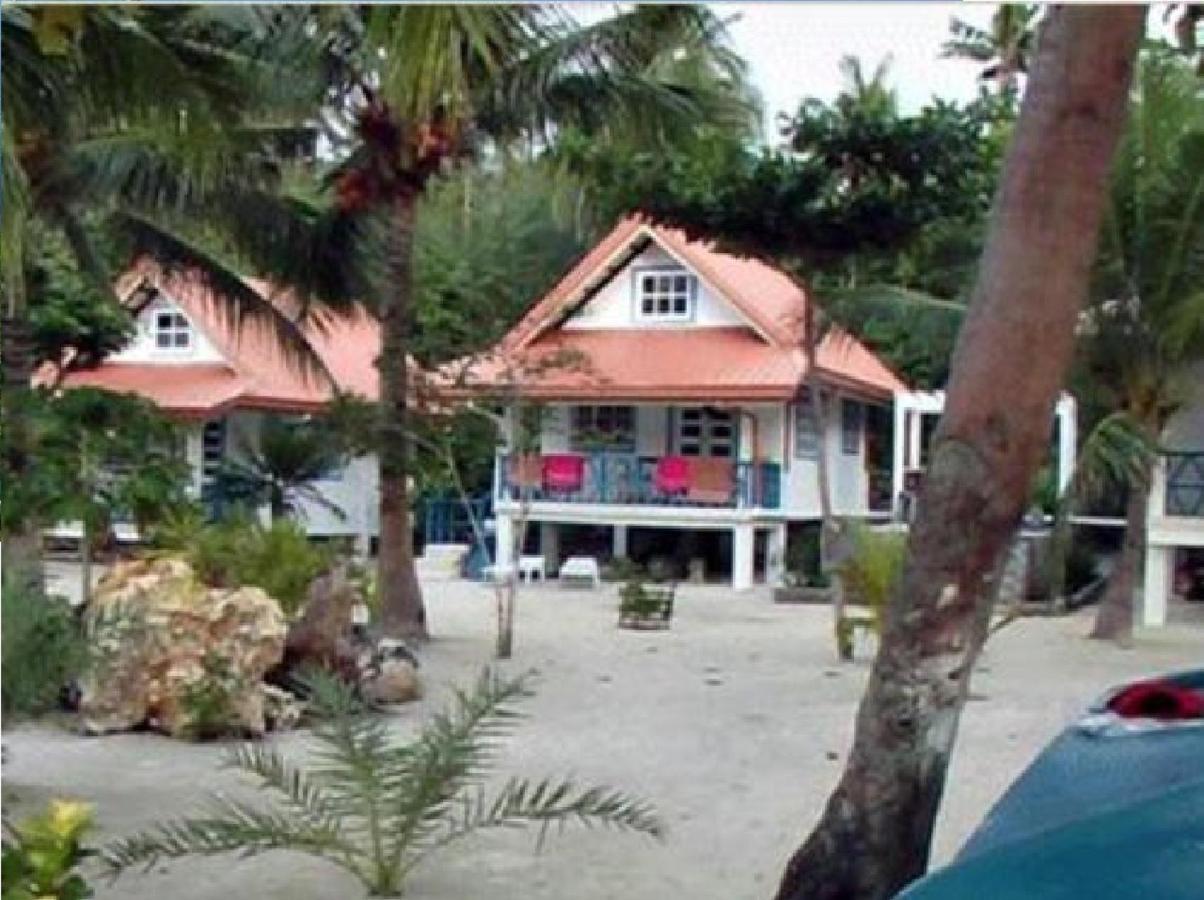 Mangrove Oriental Bed & Breakfast Resort Logon Exterior photo