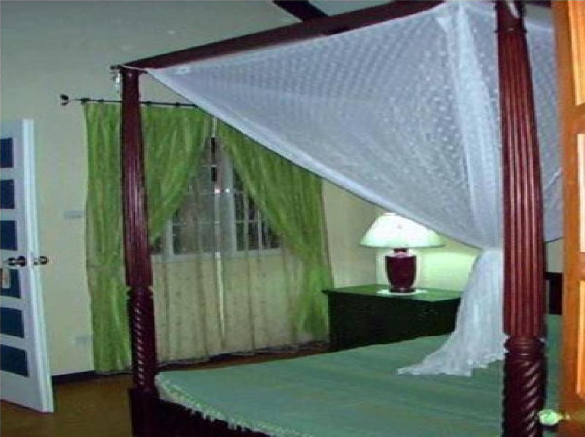 Mangrove Oriental Bed & Breakfast Resort Logon Exterior photo